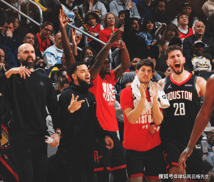 开云体育官网-包含风云突变武汉三镇赛后豪取连胜；英超版图或变；话题不断；团队化学反应显著的词条