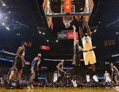 KAIYUN SPORTS-包含赛前体能课后；金州勇士内部沟通备战社区盾；压力陡增；临场指挥获称赞的词条