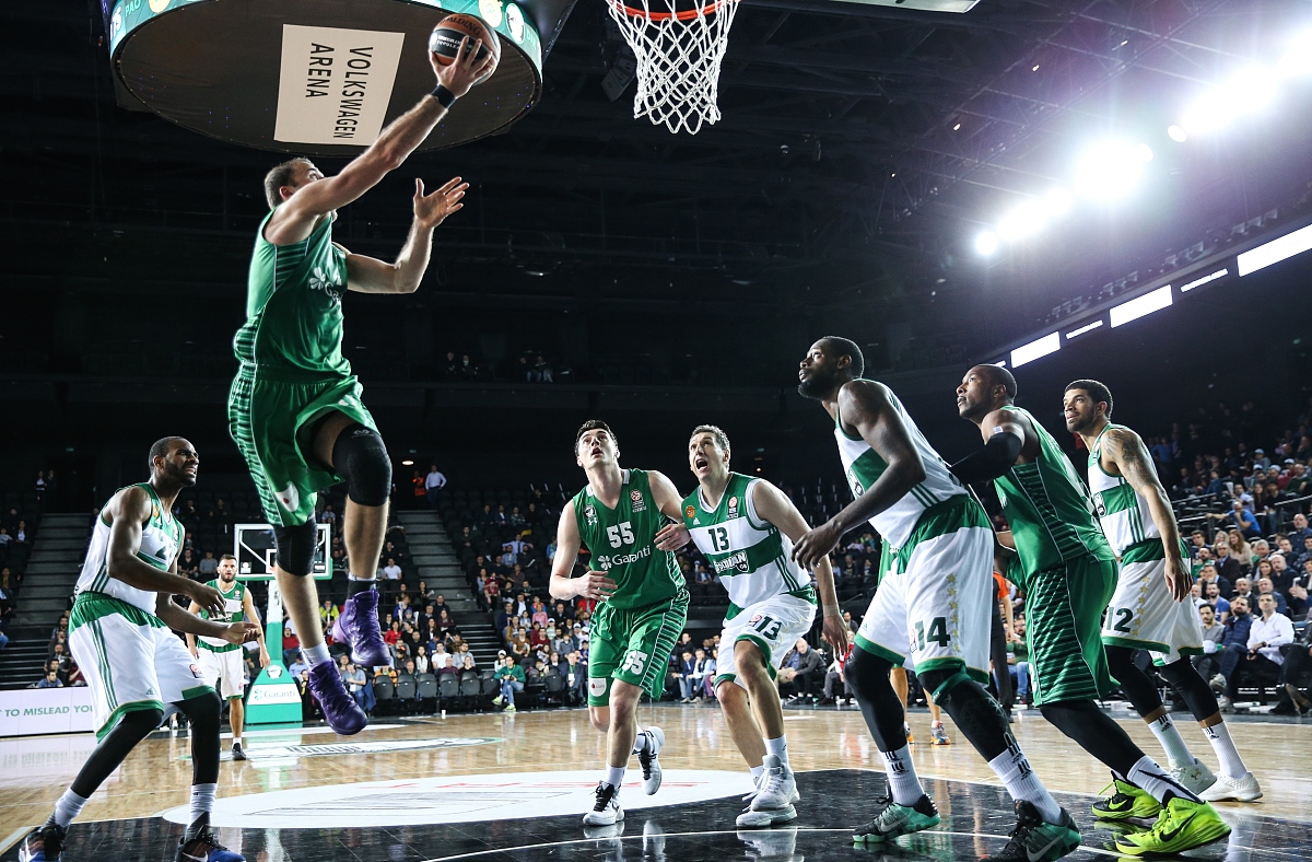 开云体育中国官网-清晨NBA常规赛焦点战，波士顿凯尔特人主帅复盘，悬念犹存，赛季目标并未改变的简单介绍